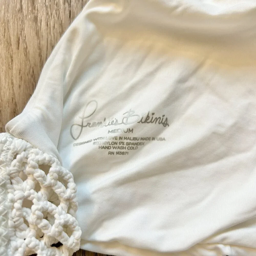Frankie's Bikini White Adjustable Halter Neck Crochet Bikini Top Size M